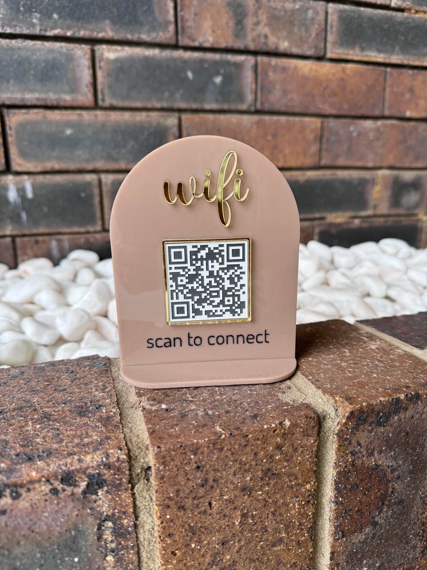 Wifi QR Stand
