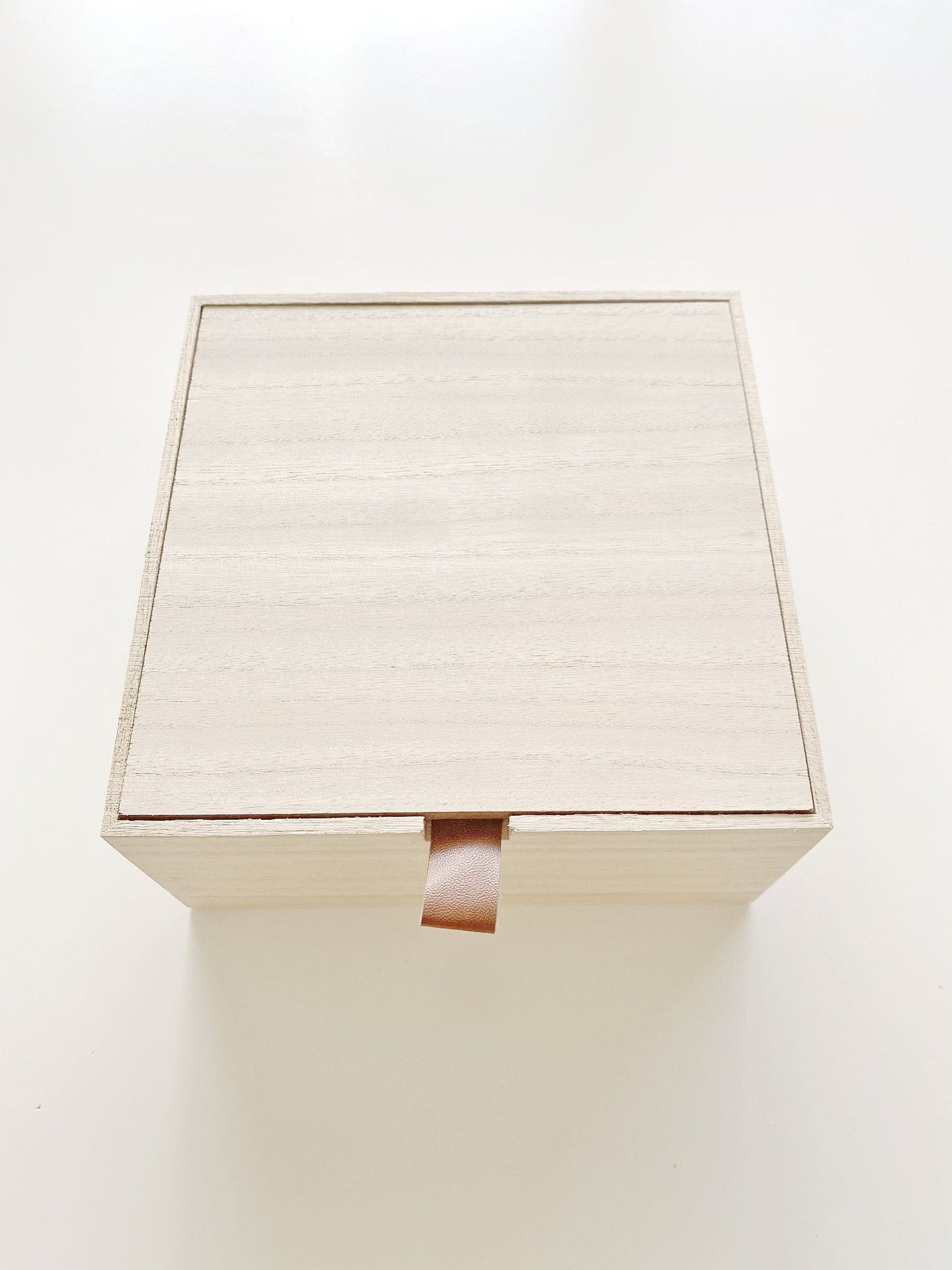 BABY SHOWER GIFT BUNDLE