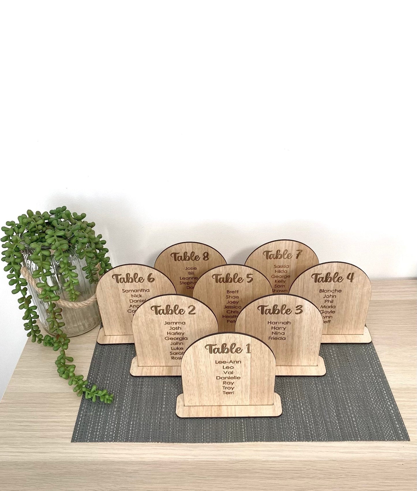 WOODEN TABLE NUMBERS