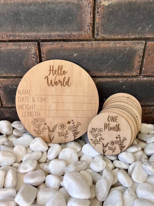 WOODEN BABY MILESTONE CARDS - FLOWERS
