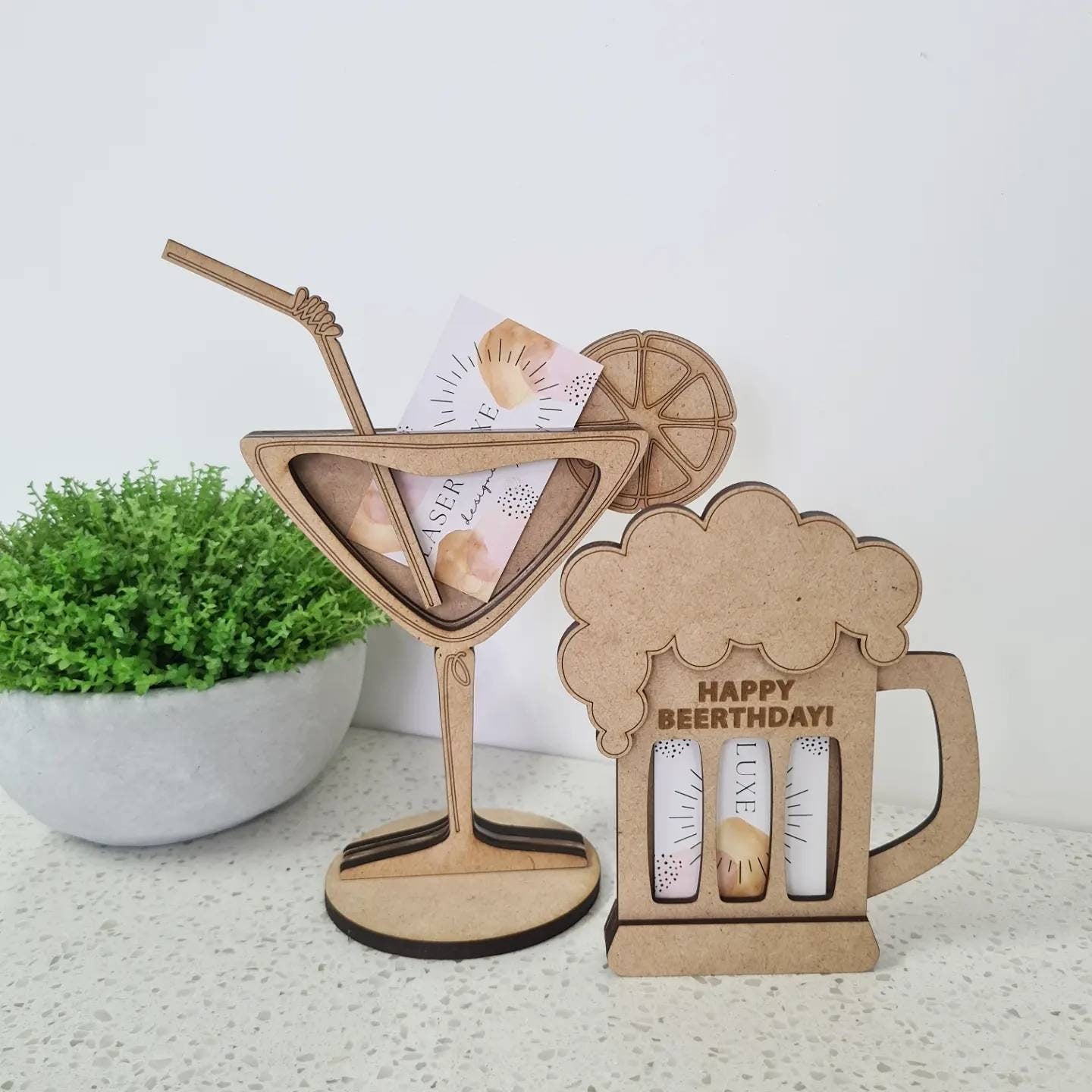 COCKTAIL GIFT CARD HOLDER