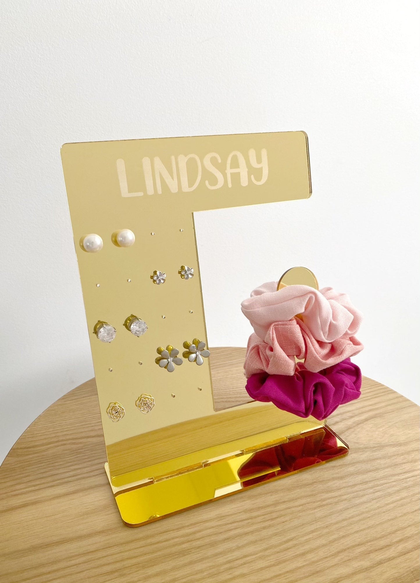 DIGITAL DOWNLOAD - SVG SCRUNCHIE & EARRING STAND