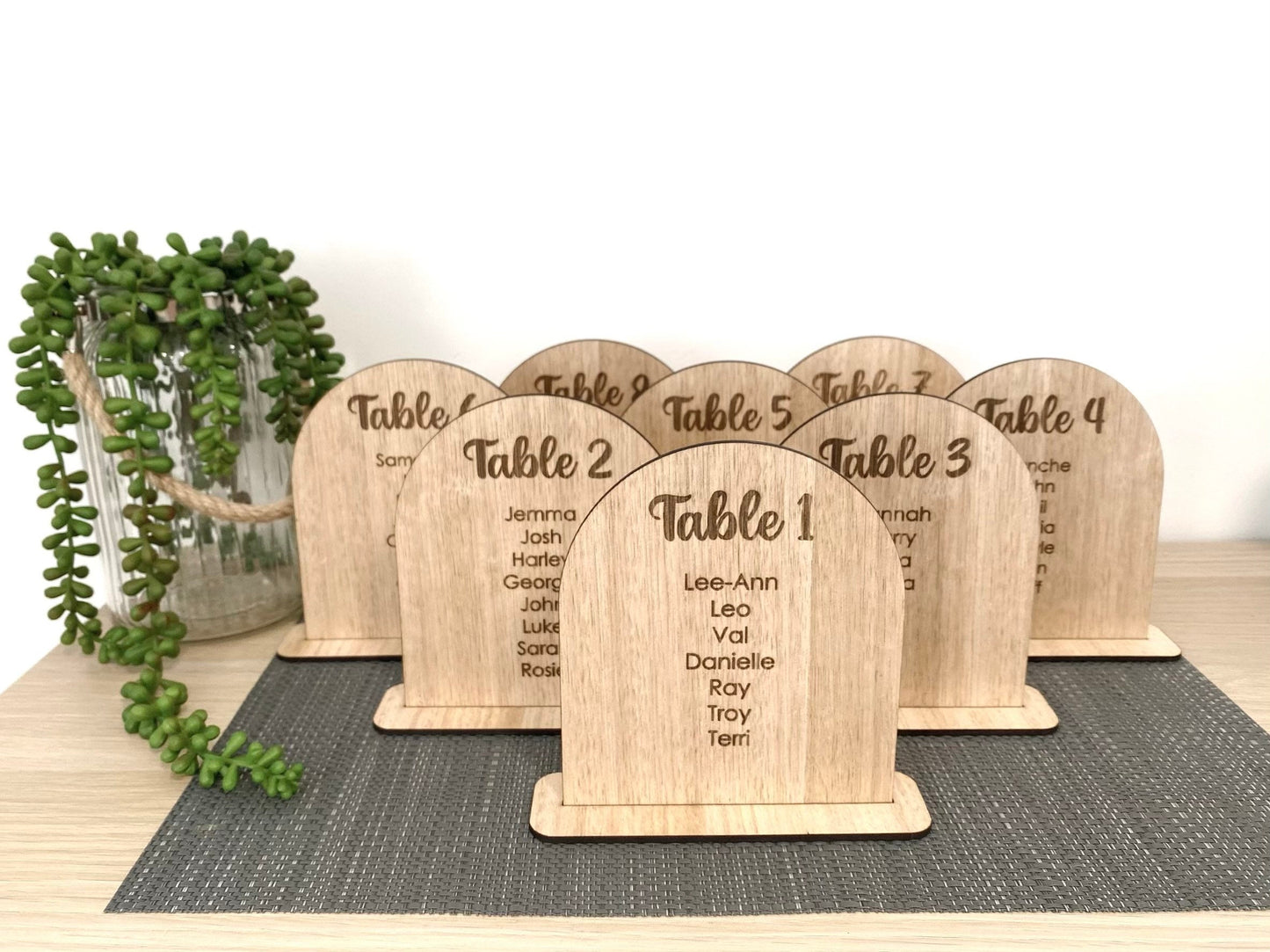 WOODEN TABLE NUMBERS