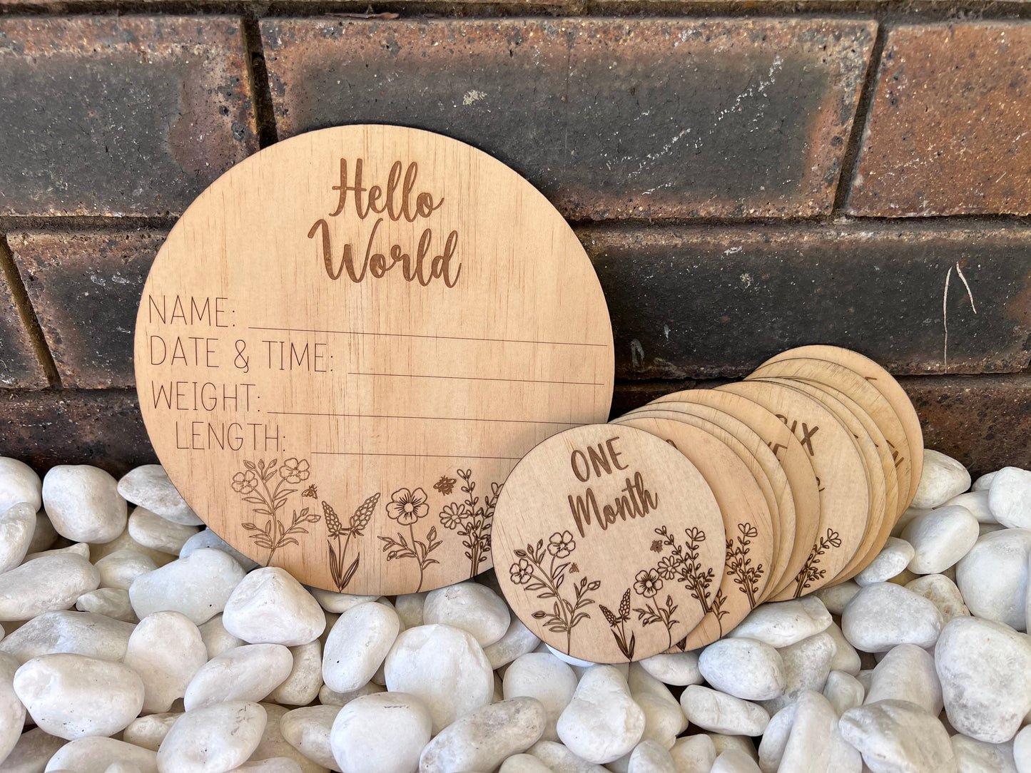 WOODEN BABY MILESTONE CARDS - FLOWERS